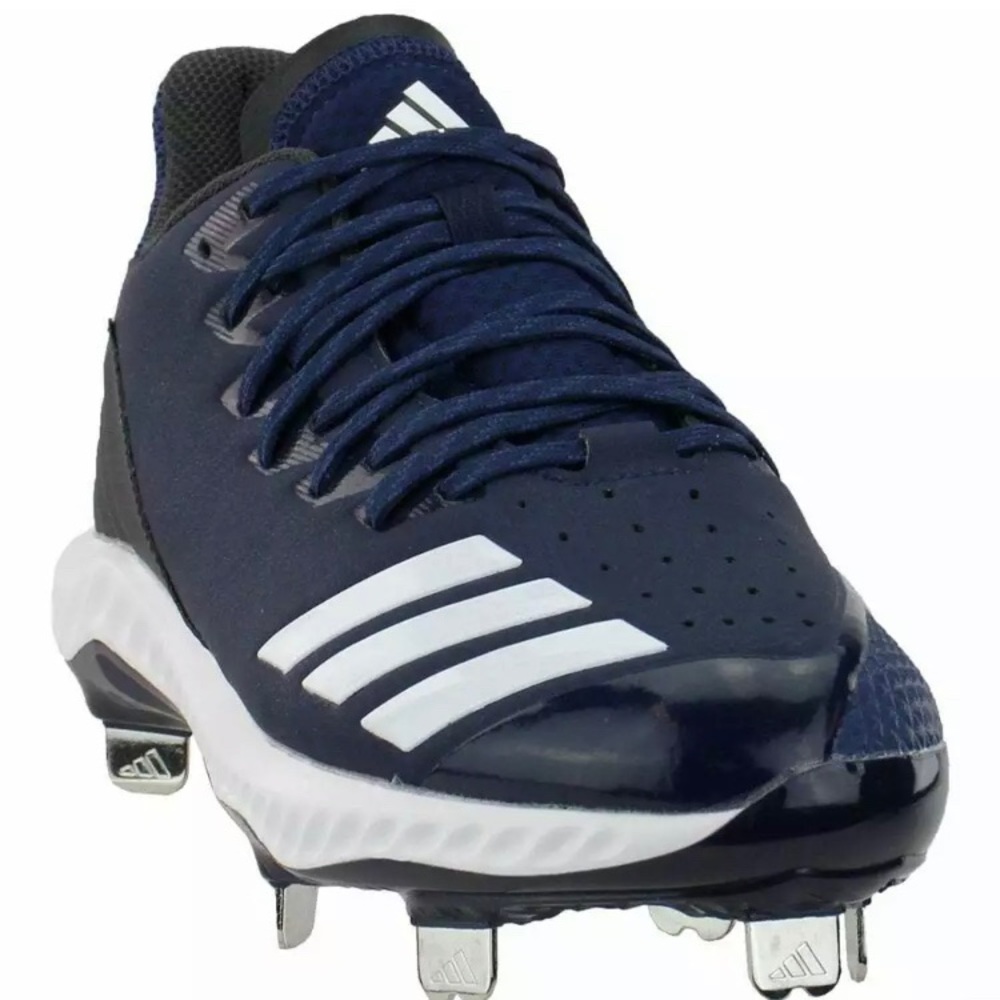 NEW - Women’s softball cleats